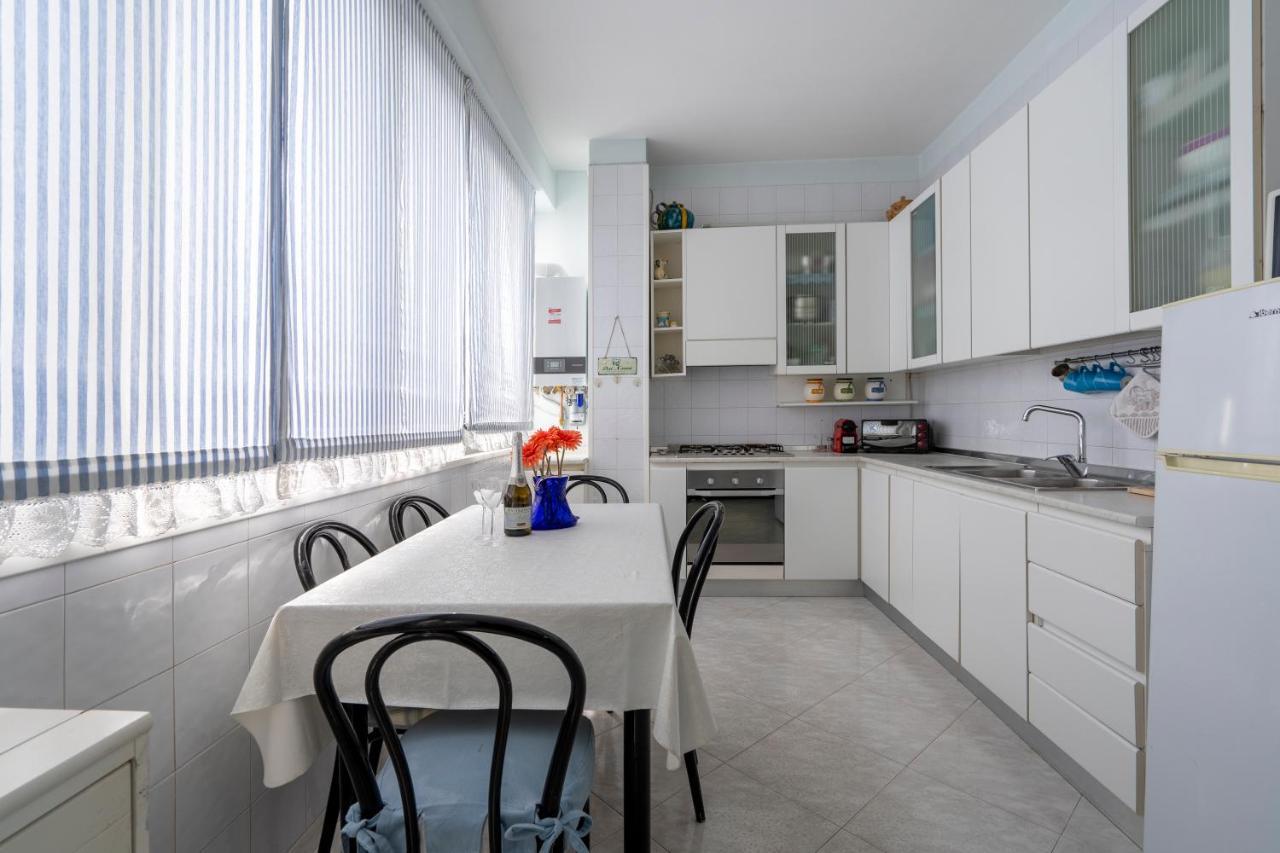 Grazia Attic Apartment With Terrace Trani Exterior foto